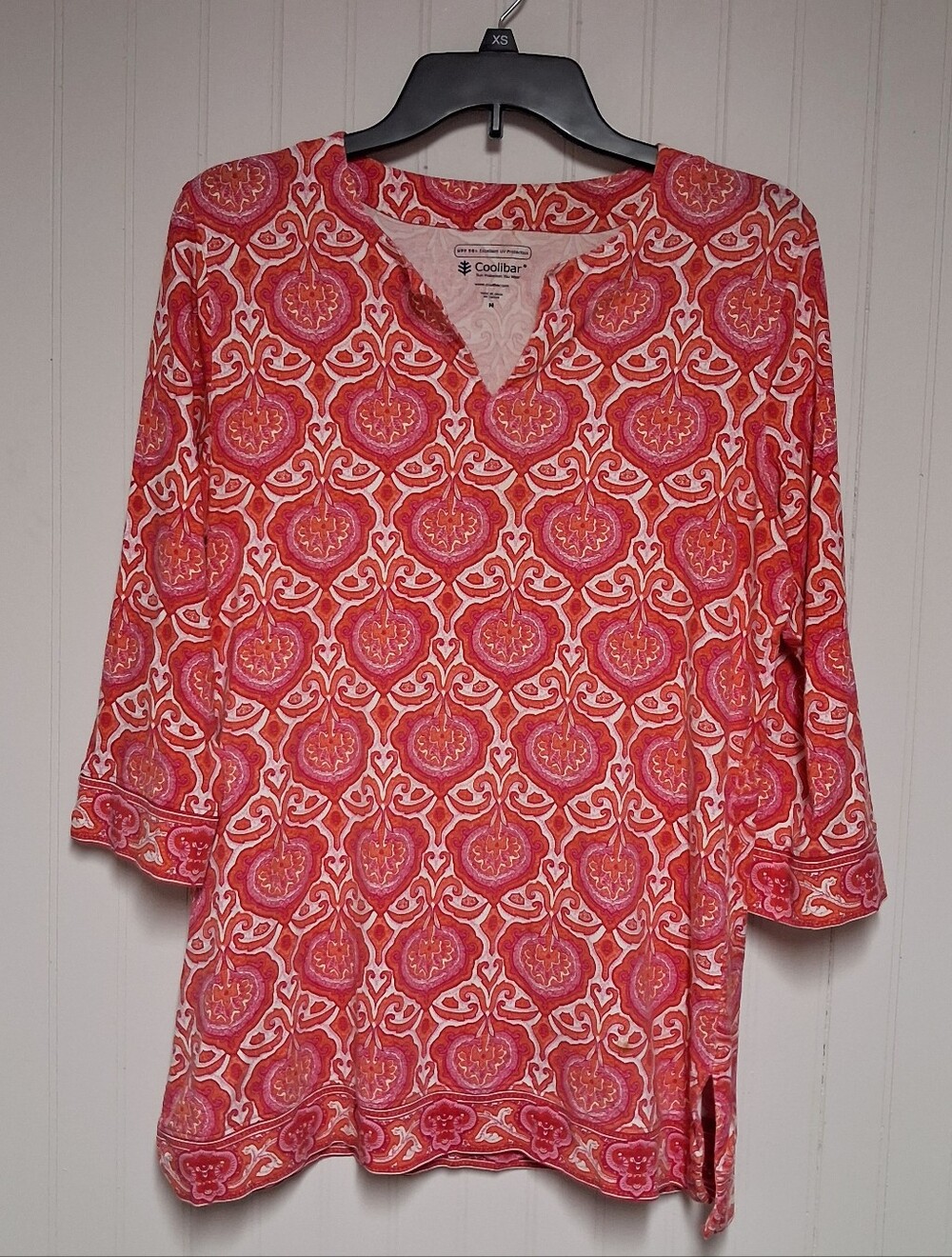 Coolibar Women's Pink Patterned V-Neck Tunic Top Size Medium